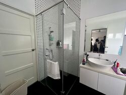 Sixth Avenue (D10), Detached #497041541